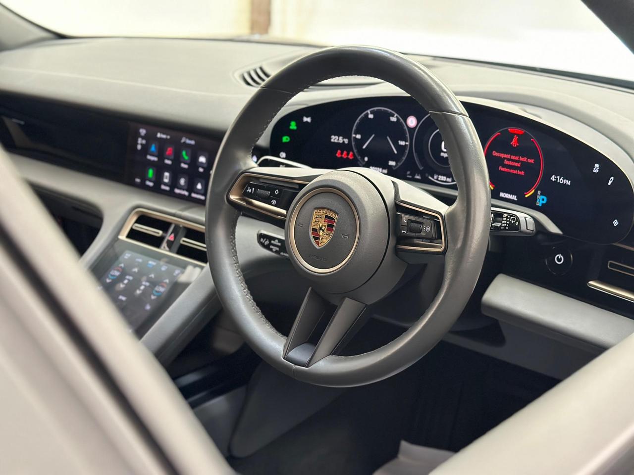 Porsche Taycan LB22MVG
