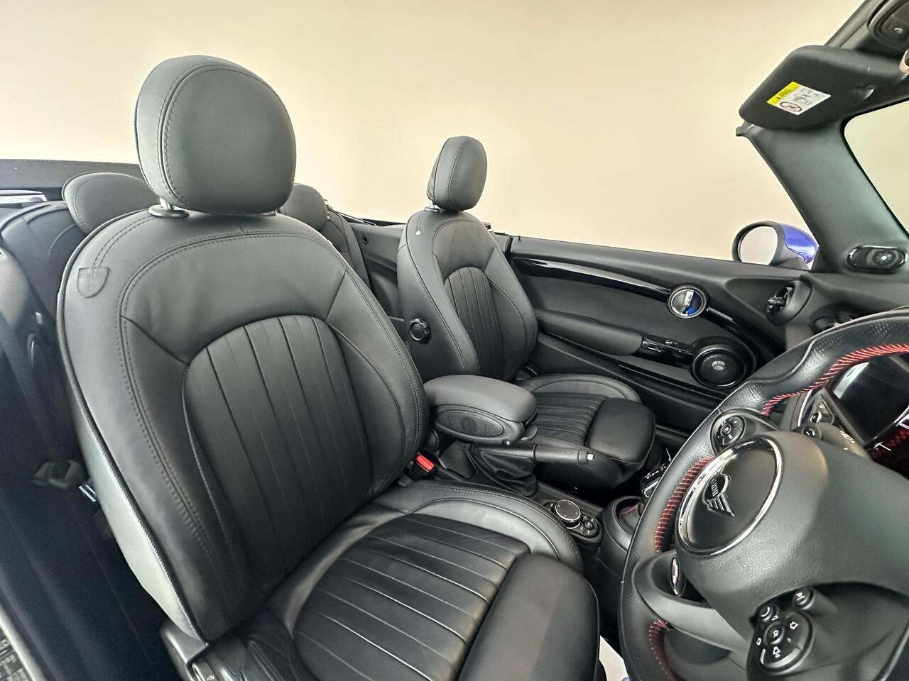 MINI Convertible ET68PYA