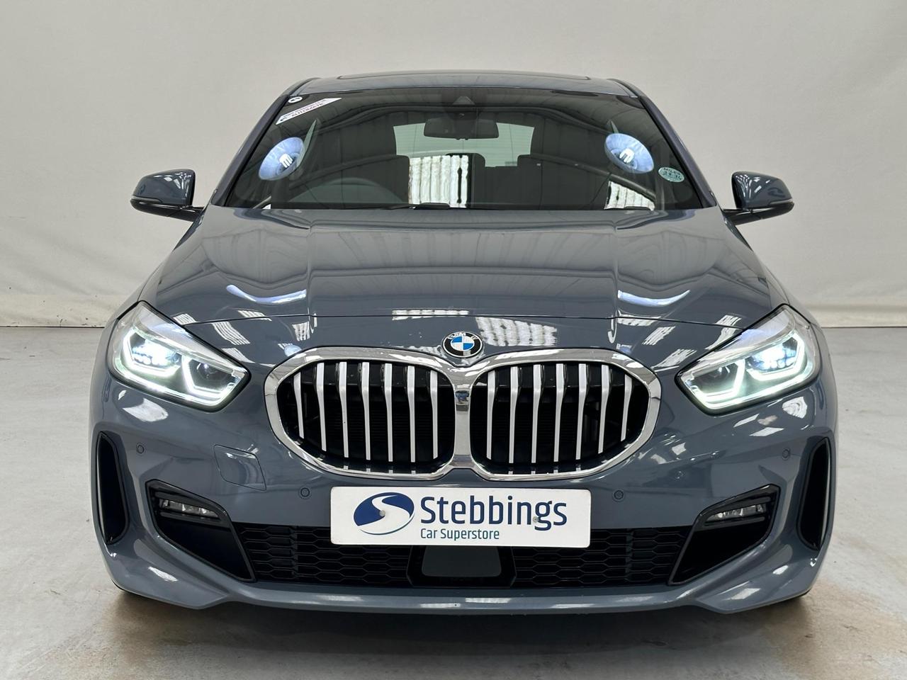 BMW 1 Series YC22NWL