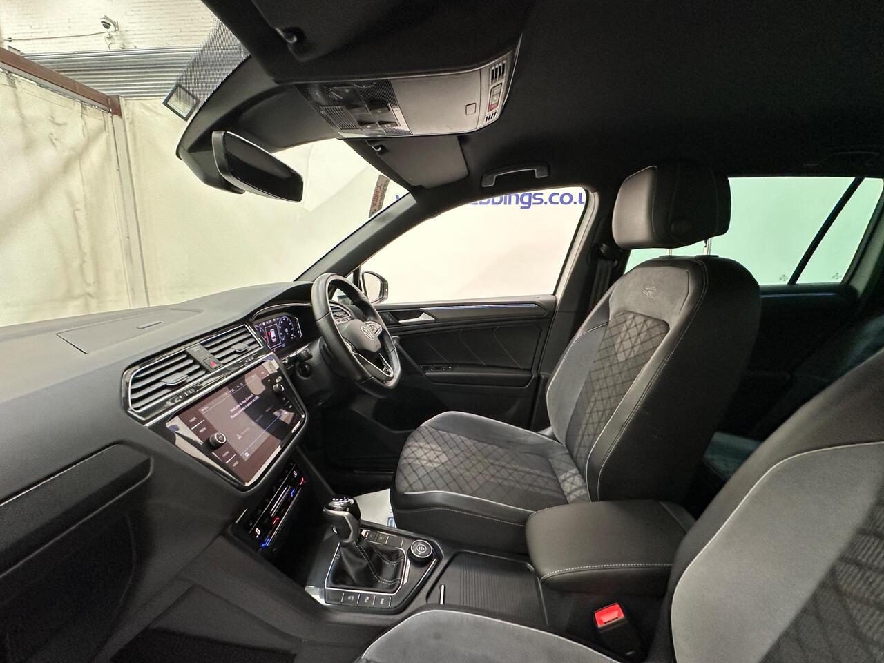Volkswagen Tiguan MT21HOH