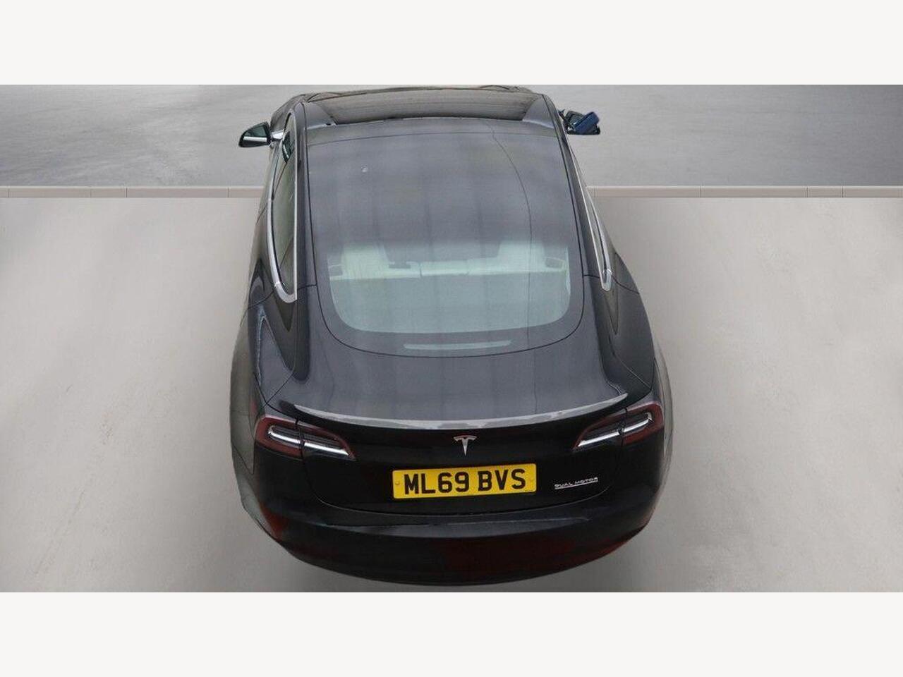 Tesla Model 3 ML69BVS