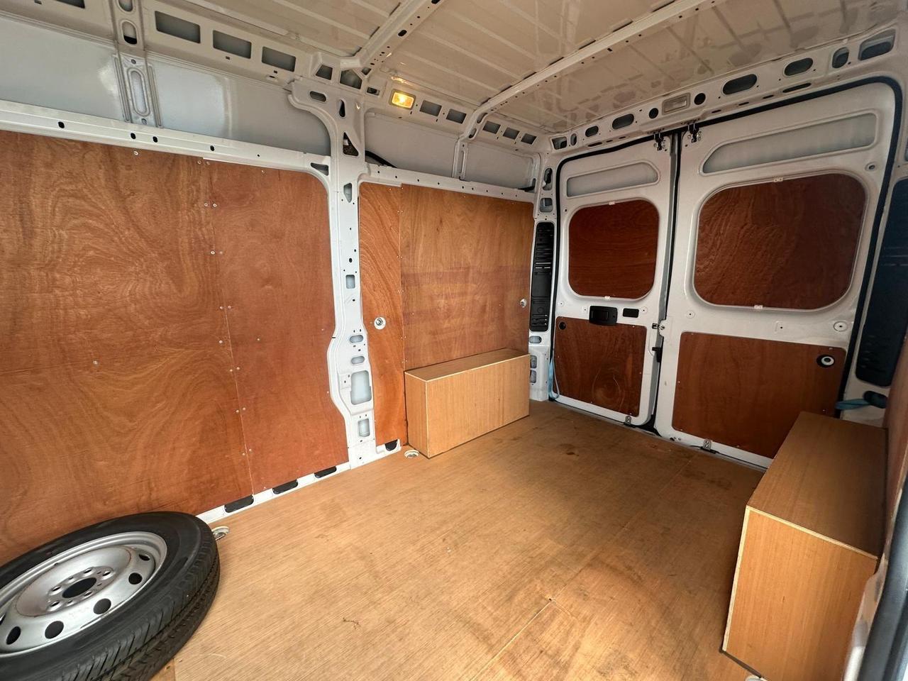 Vauxhall Movano DS23XNU