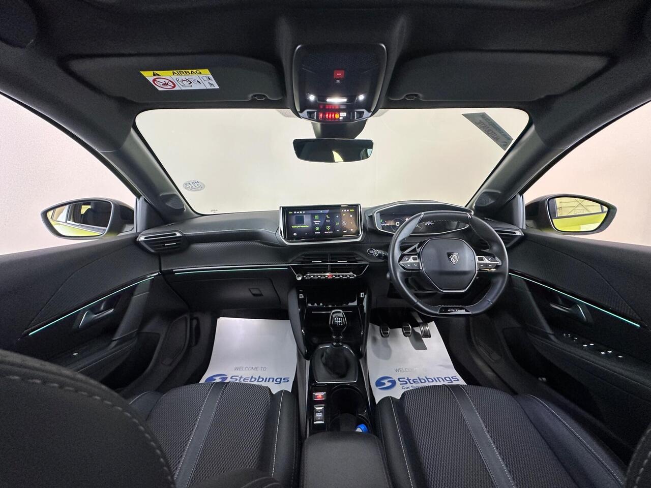Peugeot 208 FL24CFM