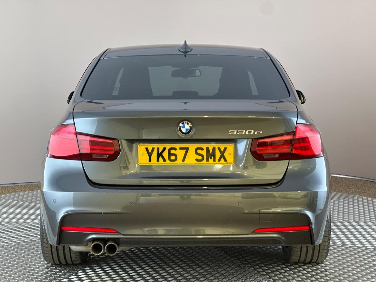 BMW 3 Series YK67SMX