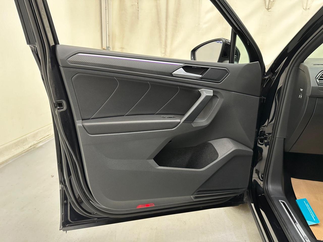 Volkswagen Tiguan VU21NWZ