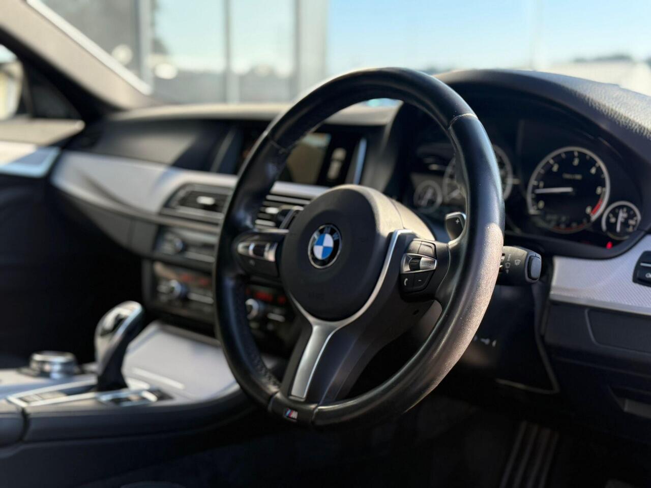 BMW 5 Series FY17HLA