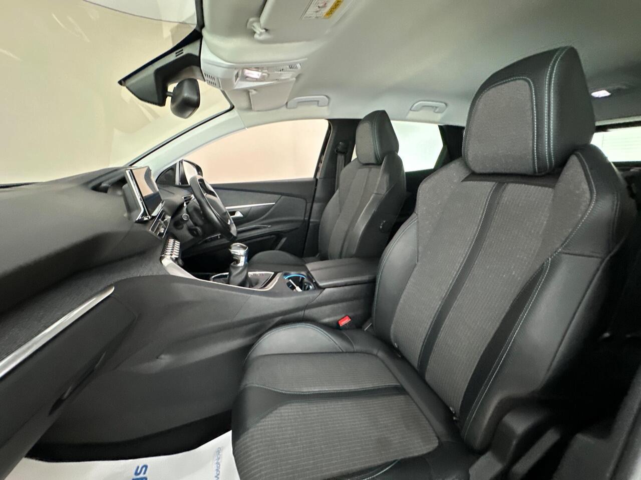 Peugeot 3008 MJ71ARX