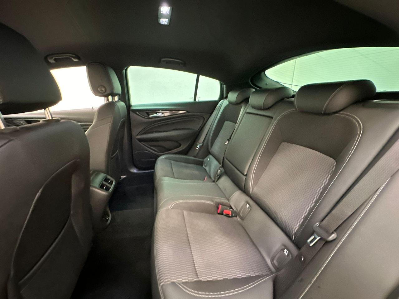 Vauxhall Insignia AJ17VWA