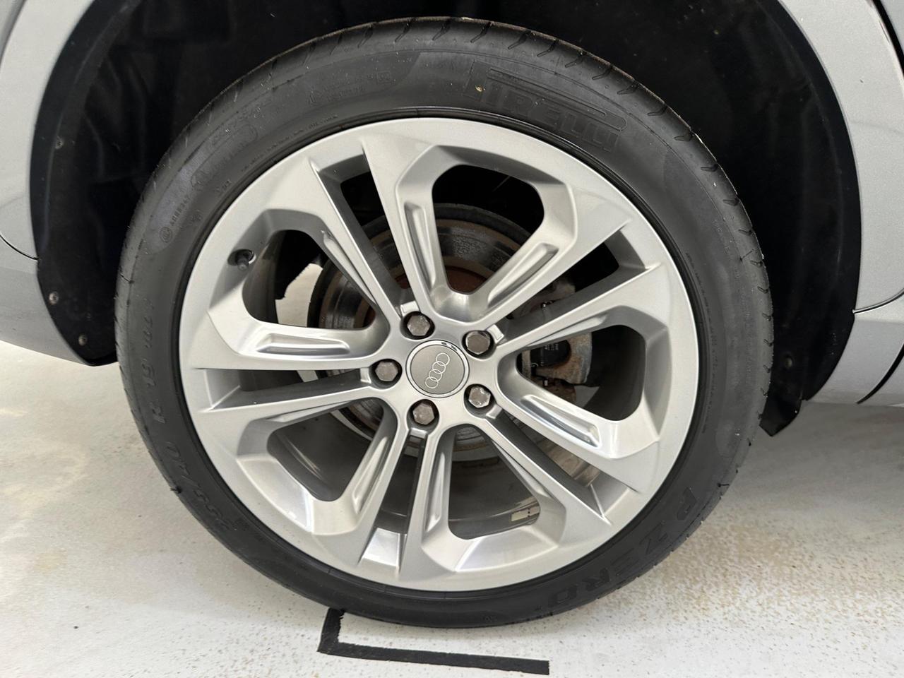 Audi Q3 RF16EHZ