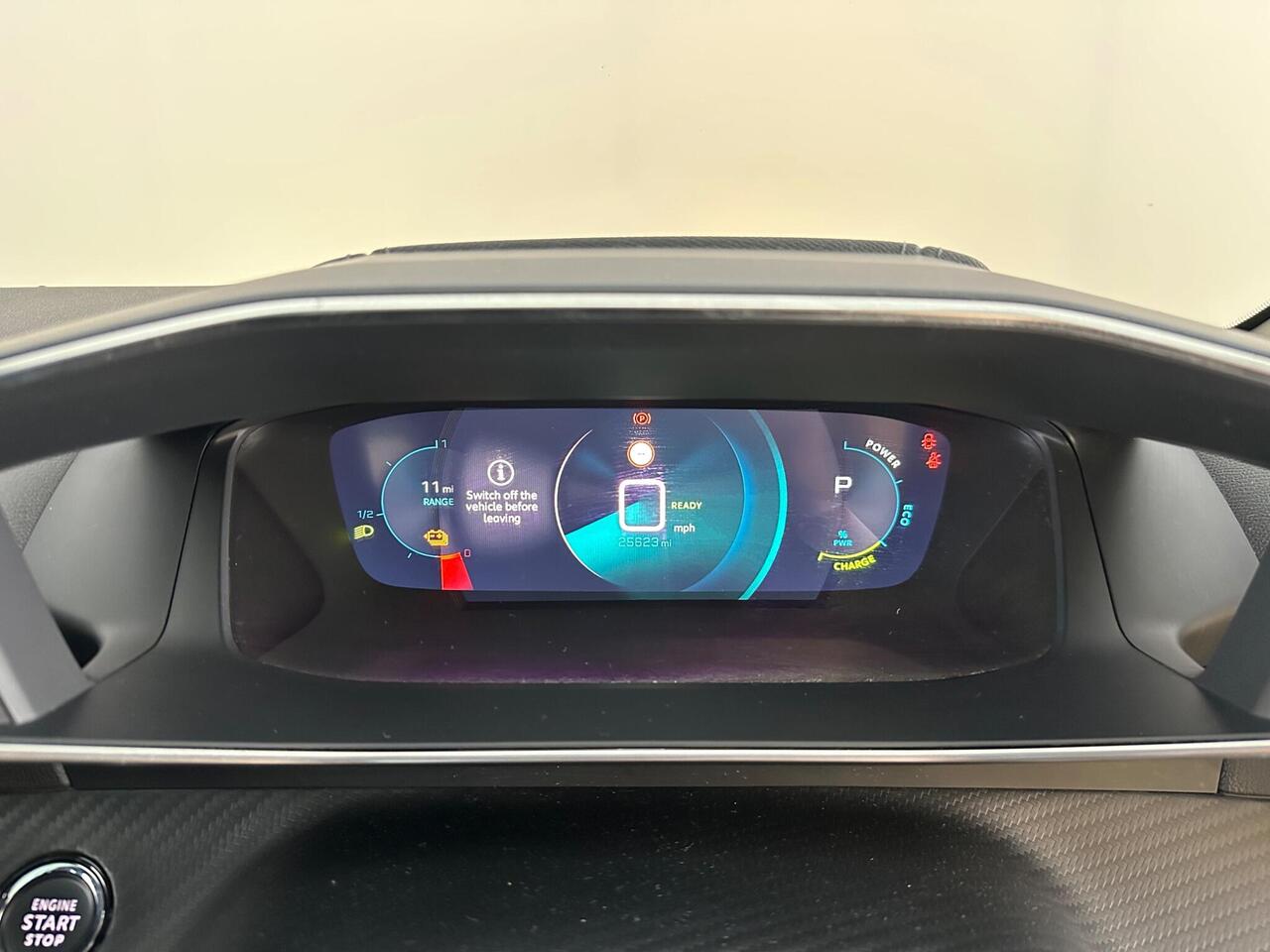 Peugeot E-208 EX71WCM