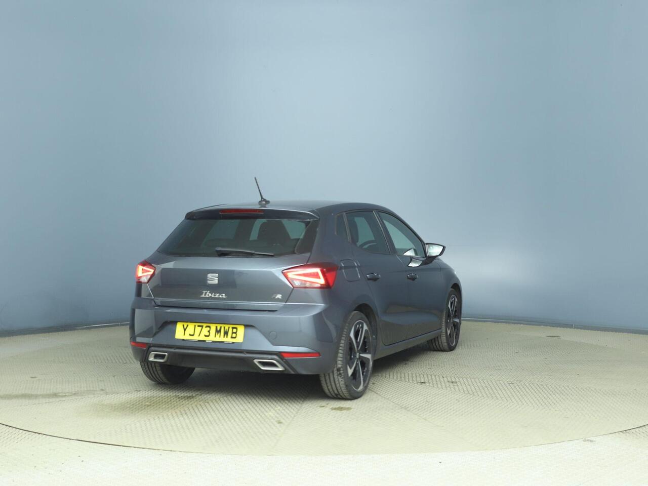 SEAT Ibiza YJ73MWB
