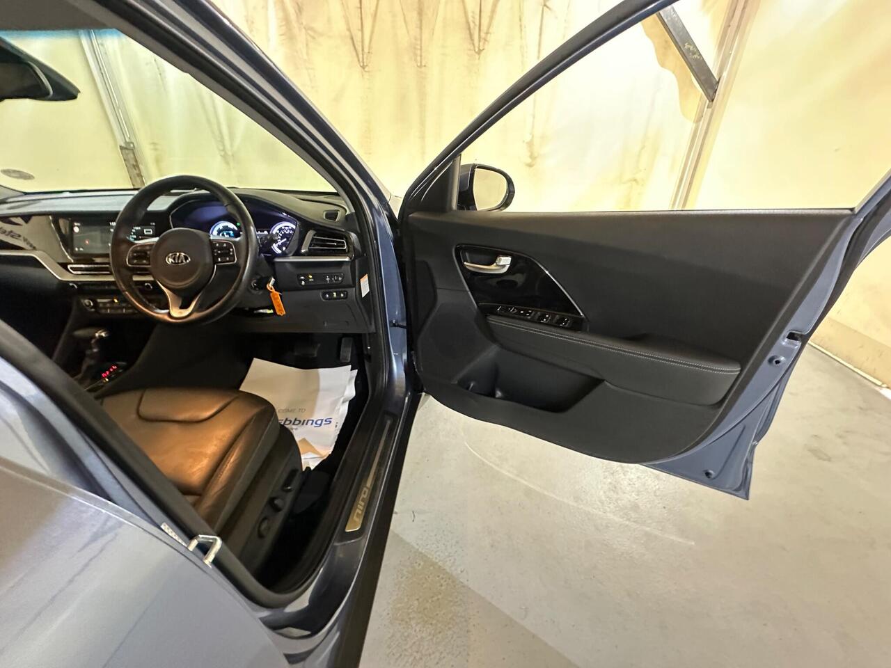 Kia Niro MA70CJJ