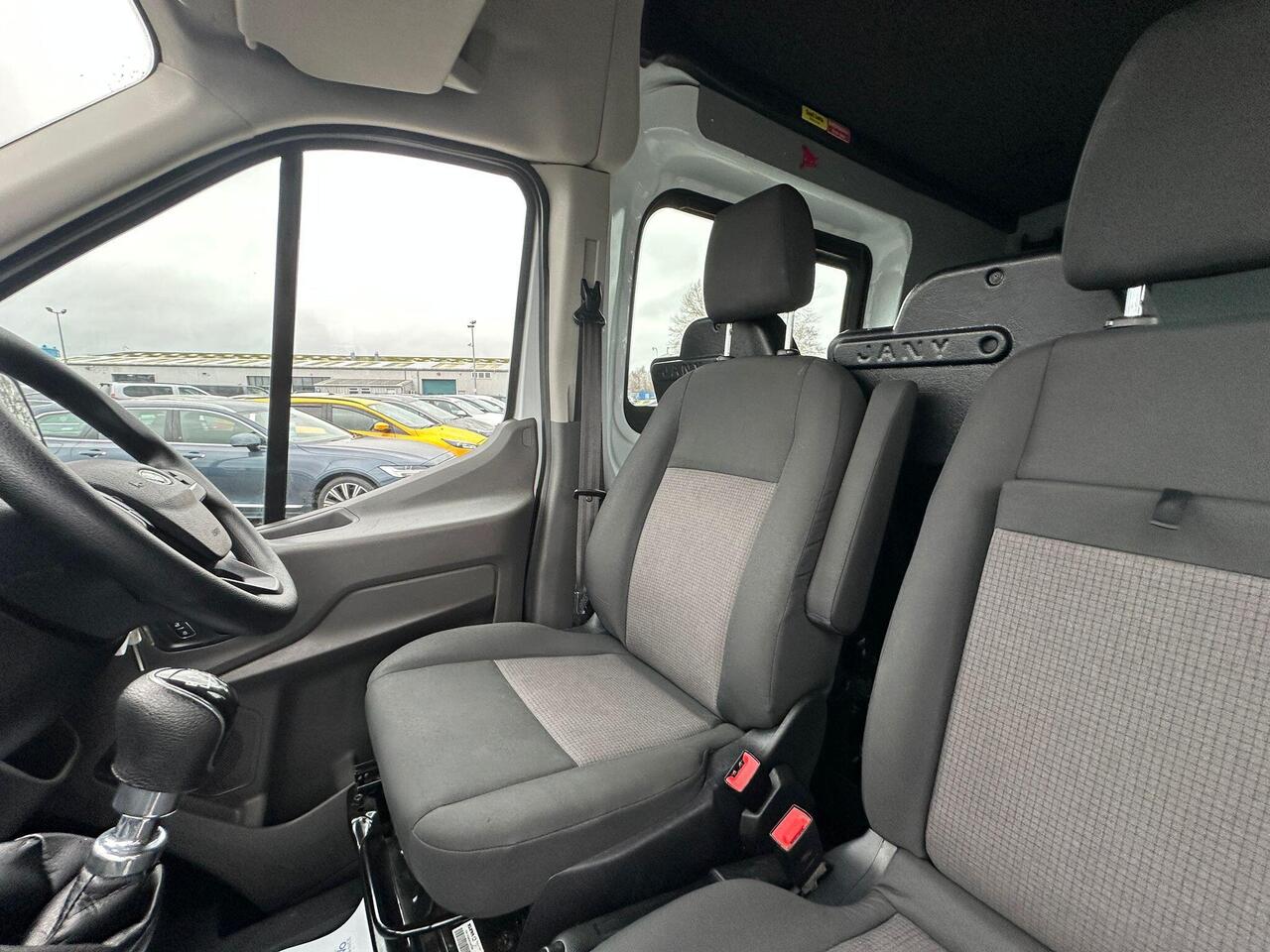 Ford Transit WP72GWJ