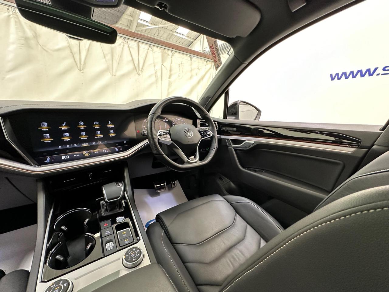 Volkswagen Touareg YY71PJV