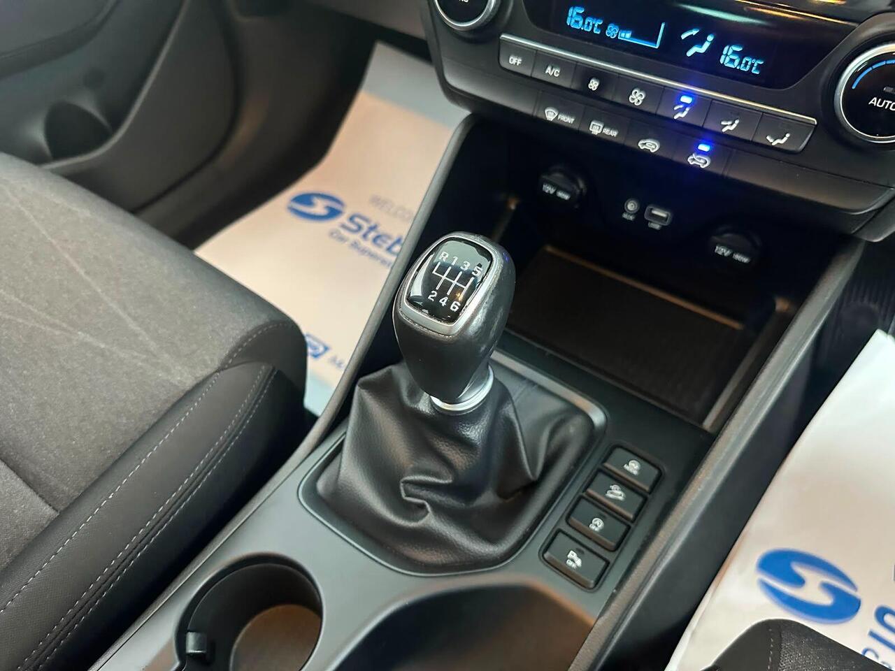 Hyundai TUCSON FH19MBU