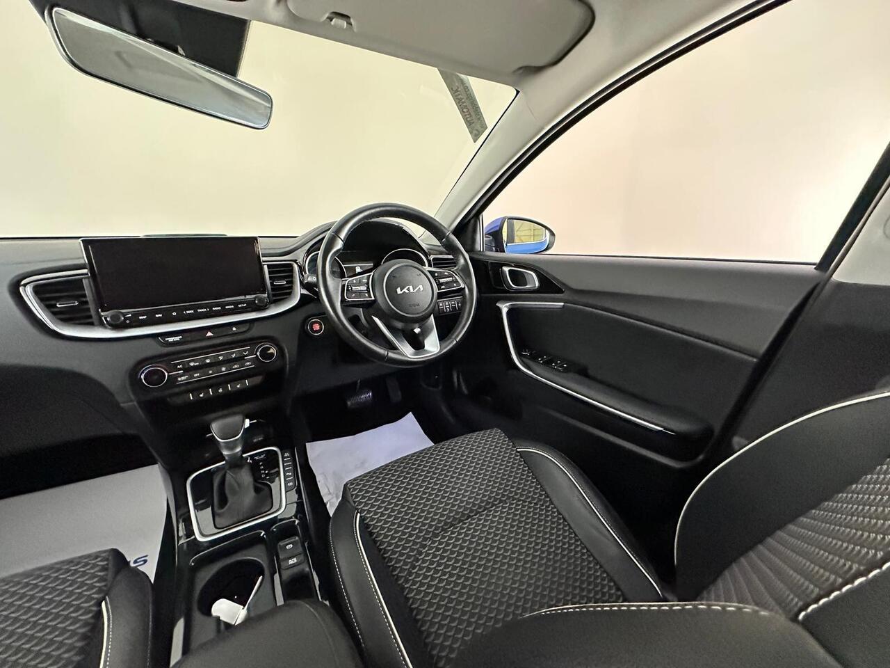 Kia XCeed SA72LBL