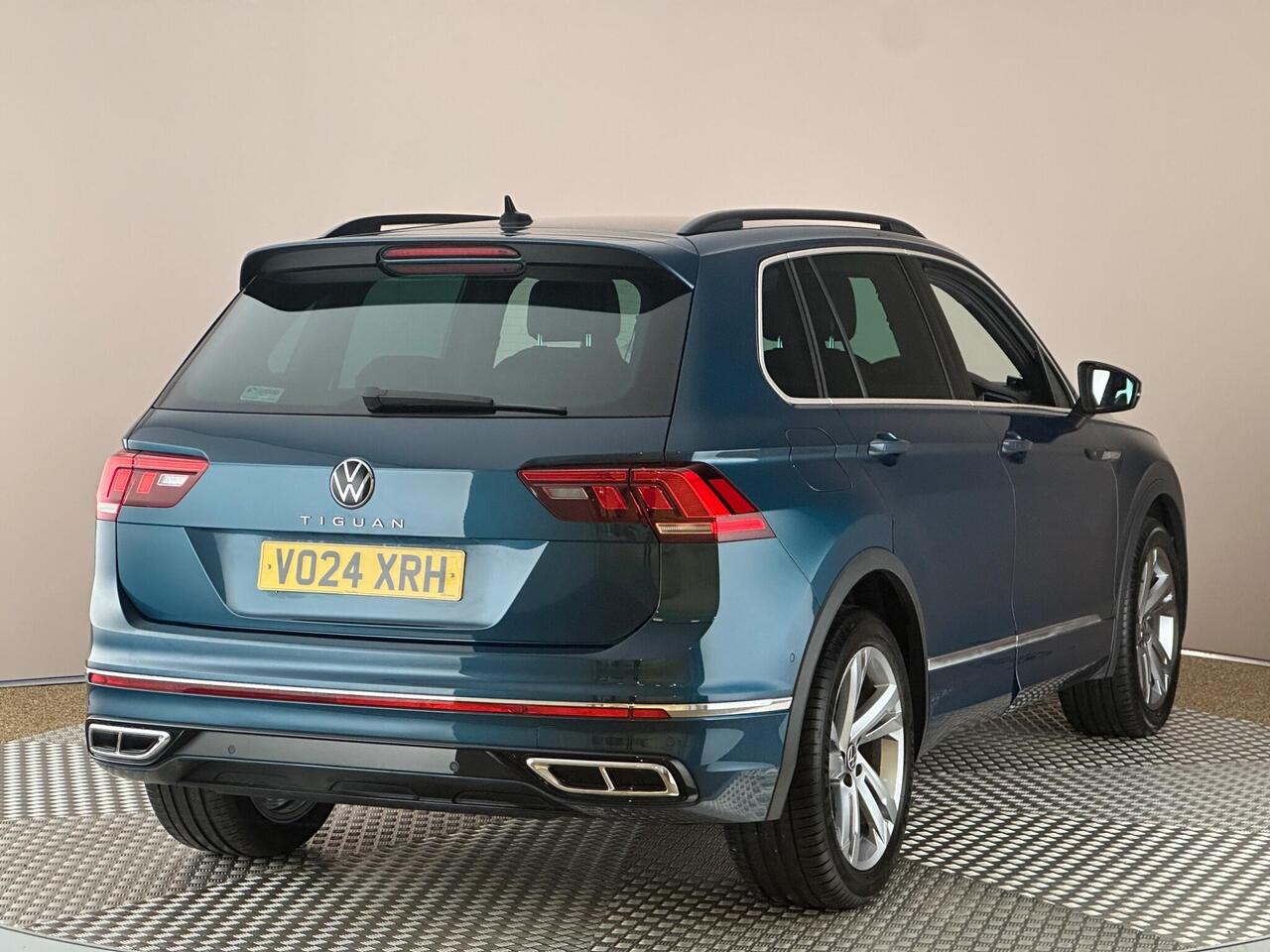 Volkswagen Tiguan VO24XRH