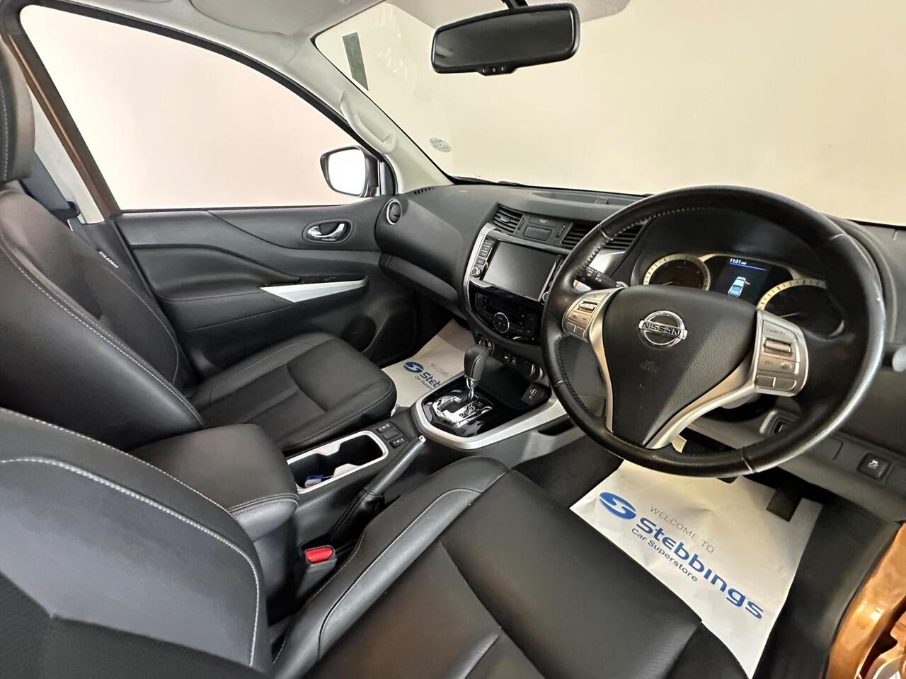 Nissan Navara BK70YHX