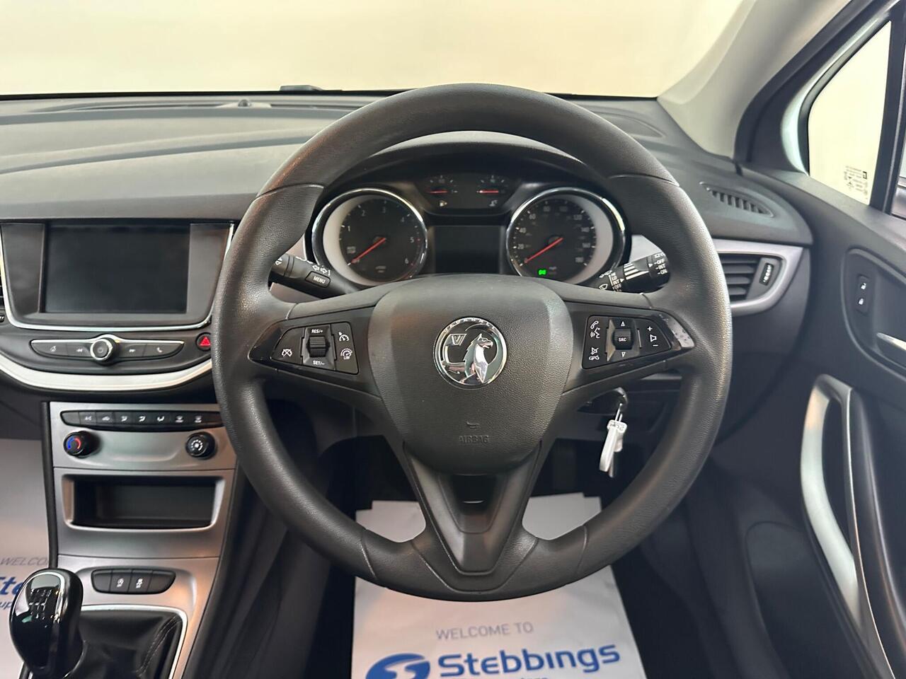 Vauxhall Astra DU70YZC