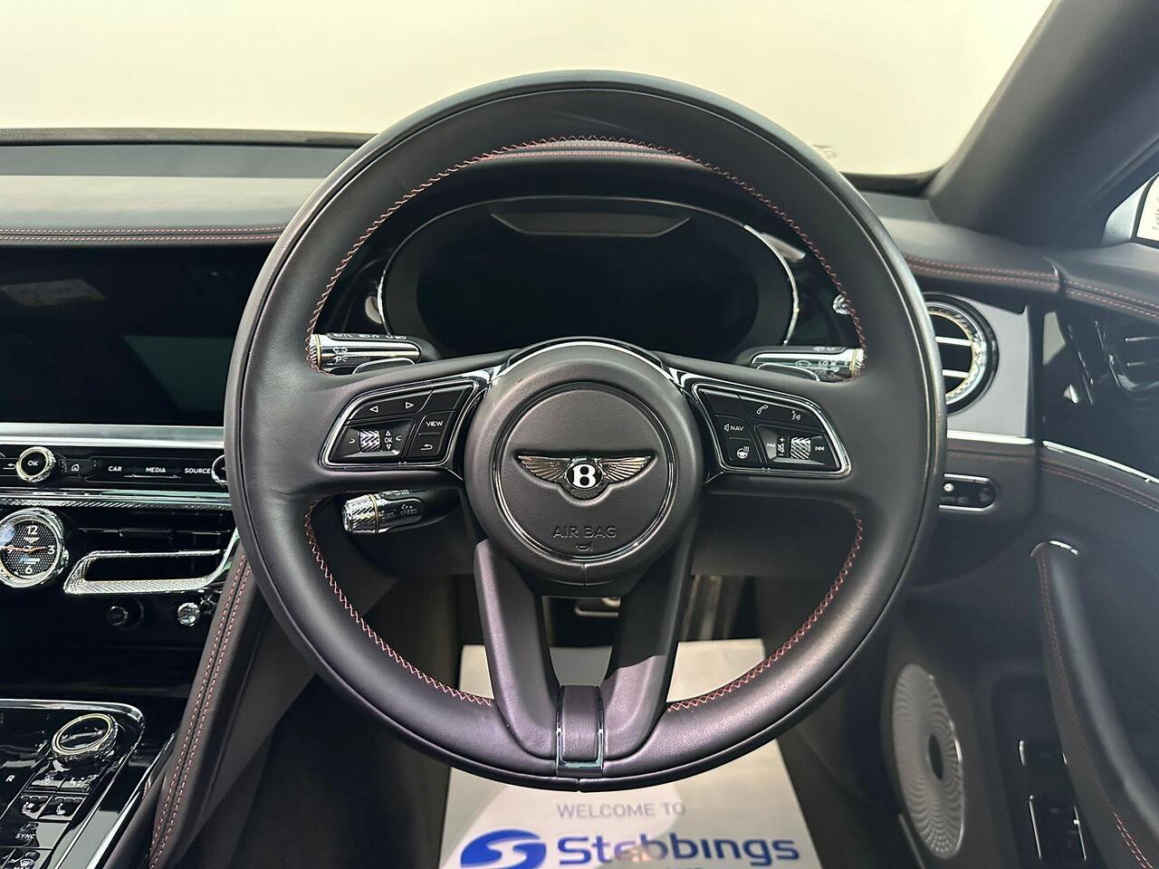 Bentley Flying Spur SN71VZD