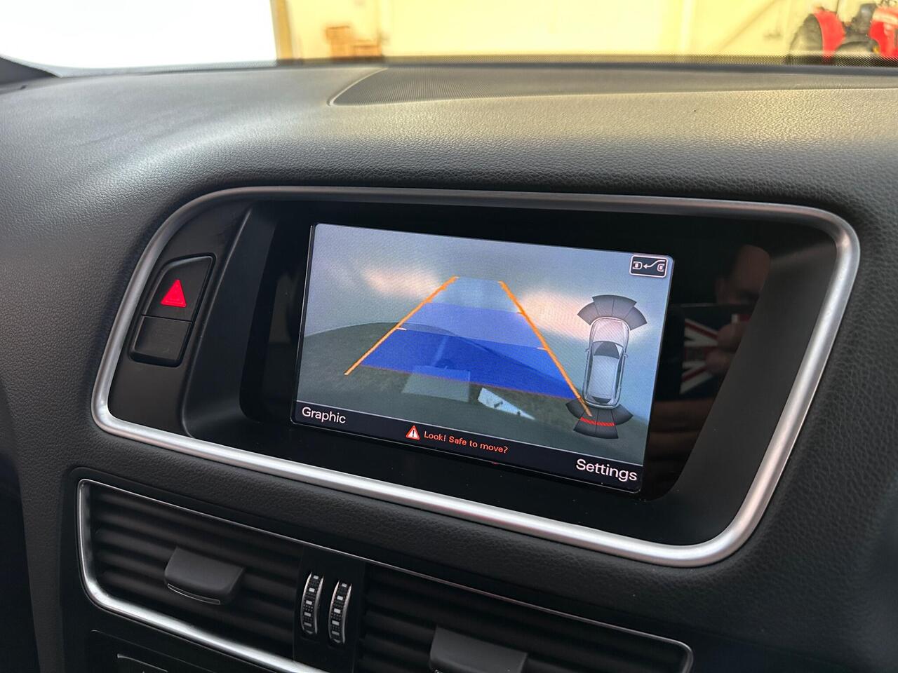Audi SQ5 LD66WRR