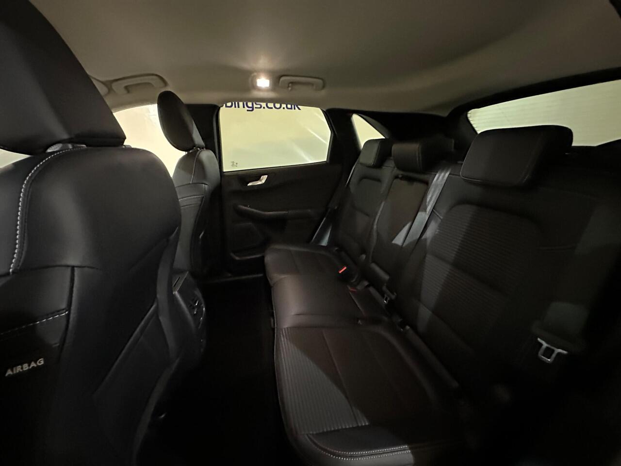 Ford Kuga YF22UBU