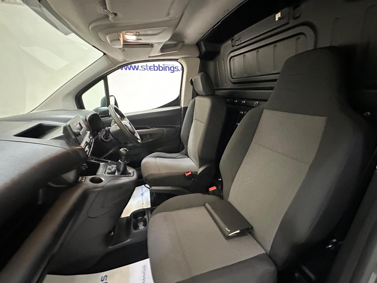 Vauxhall Combo WM19WRK