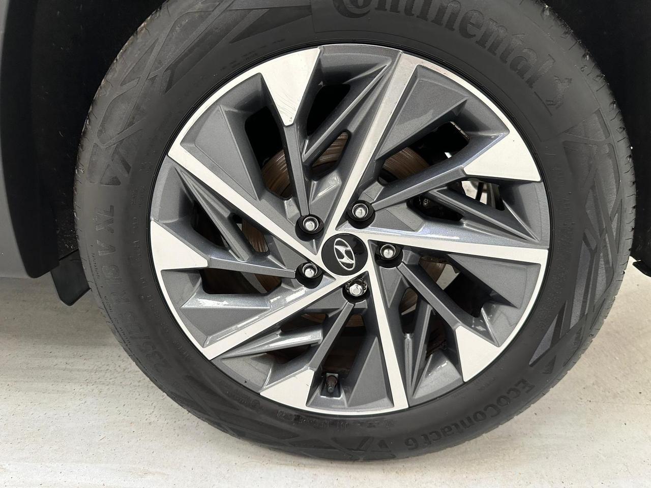 Hyundai TUCSON DV72NBB