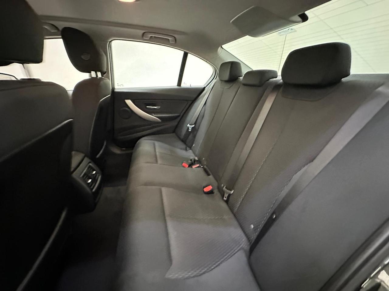 BMW 3 Series MM67MDU