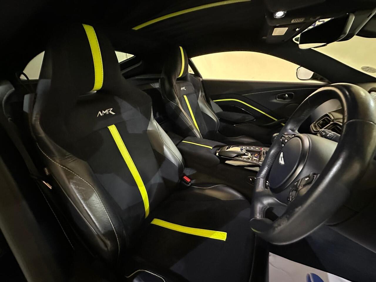 Aston Martin Vantage MV20UZG