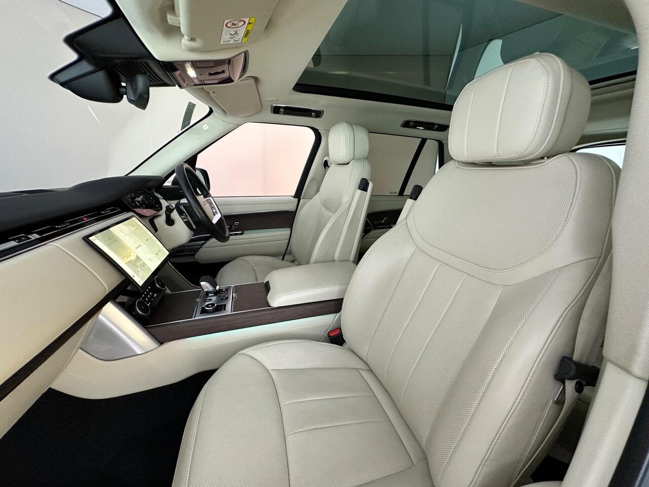 Land Rover Range Rover YO72UVR