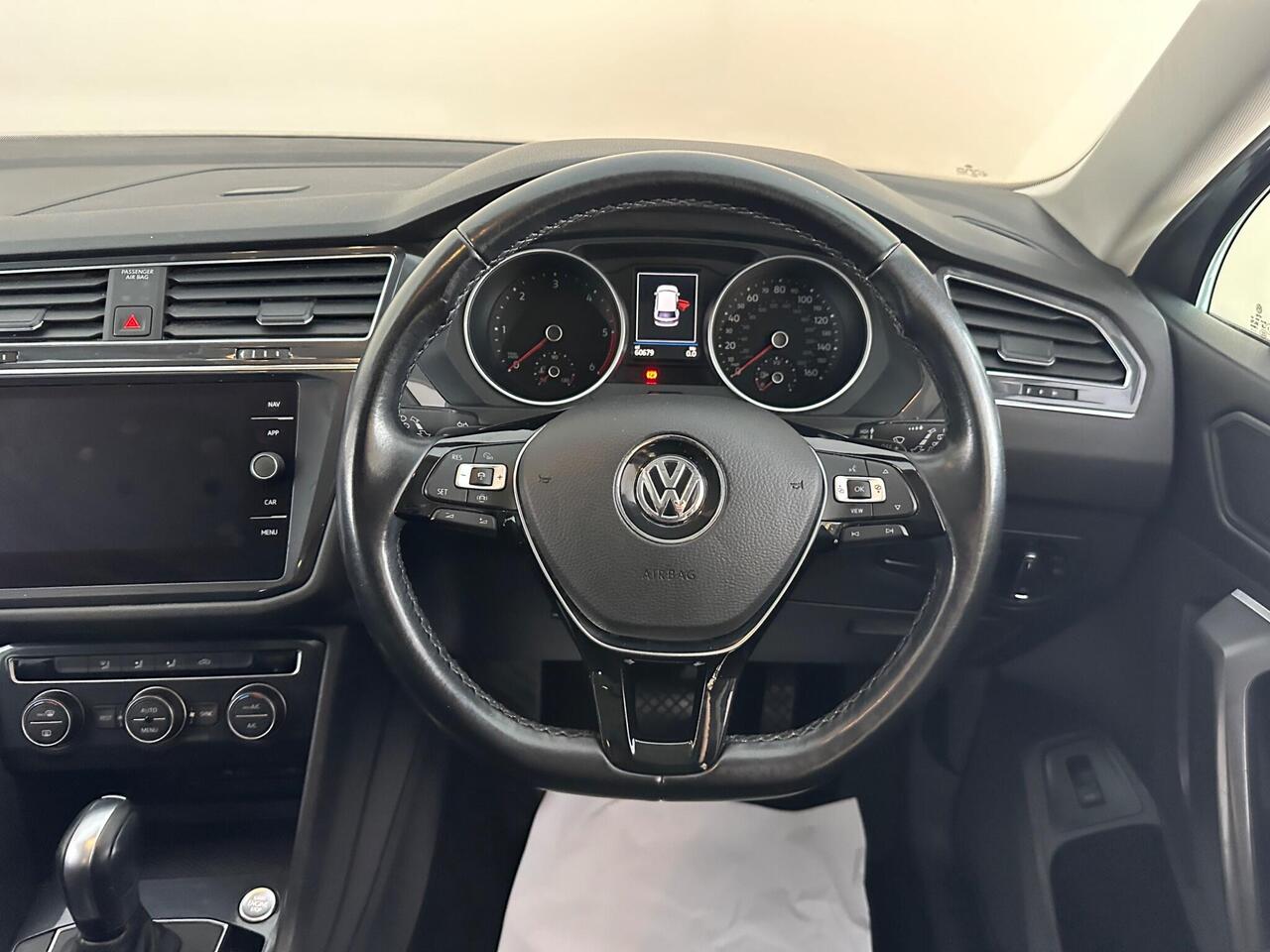 Volkswagen Tiguan Allspace SL21ZFT