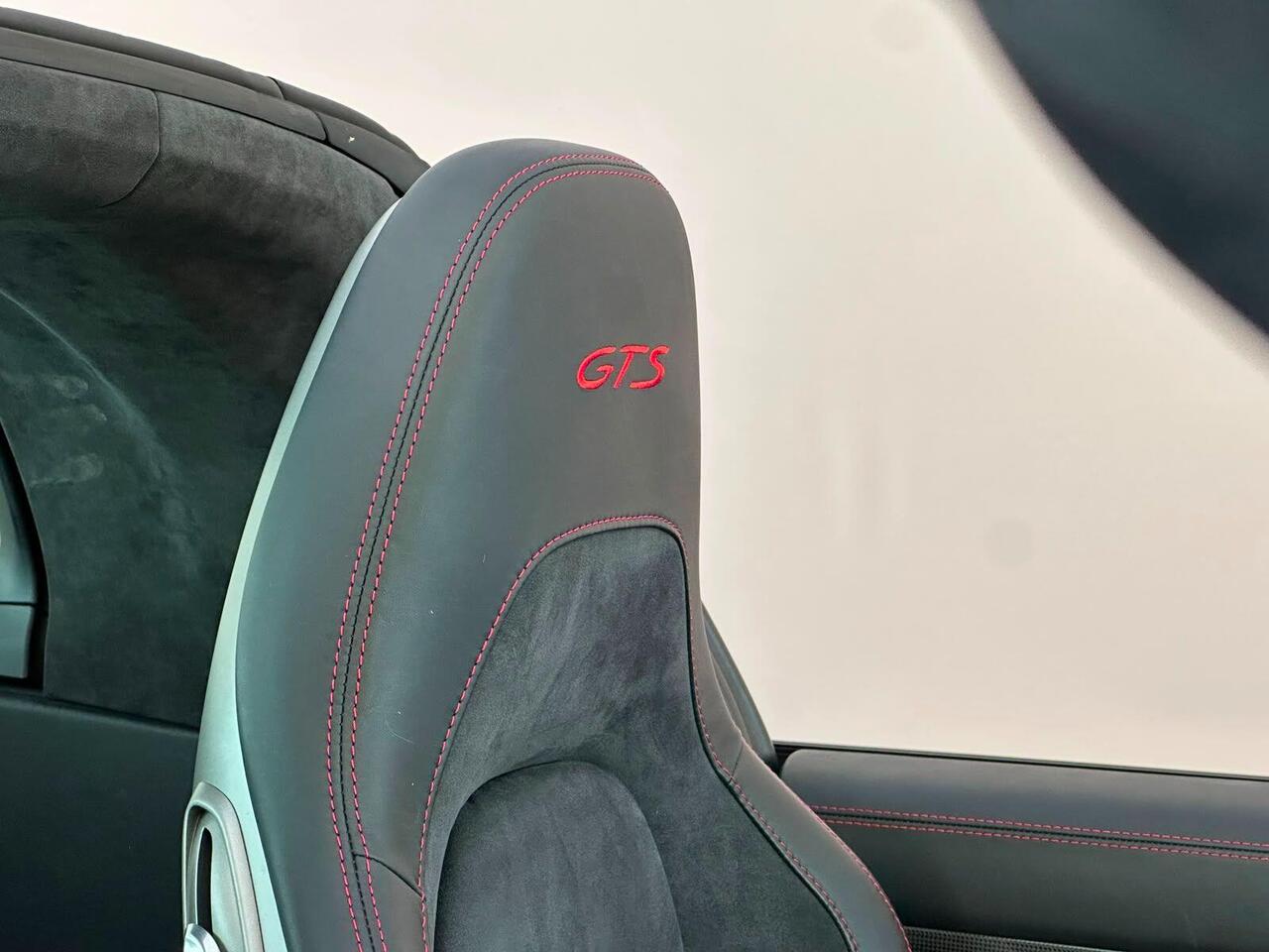 Porsche 911 KE67FNL