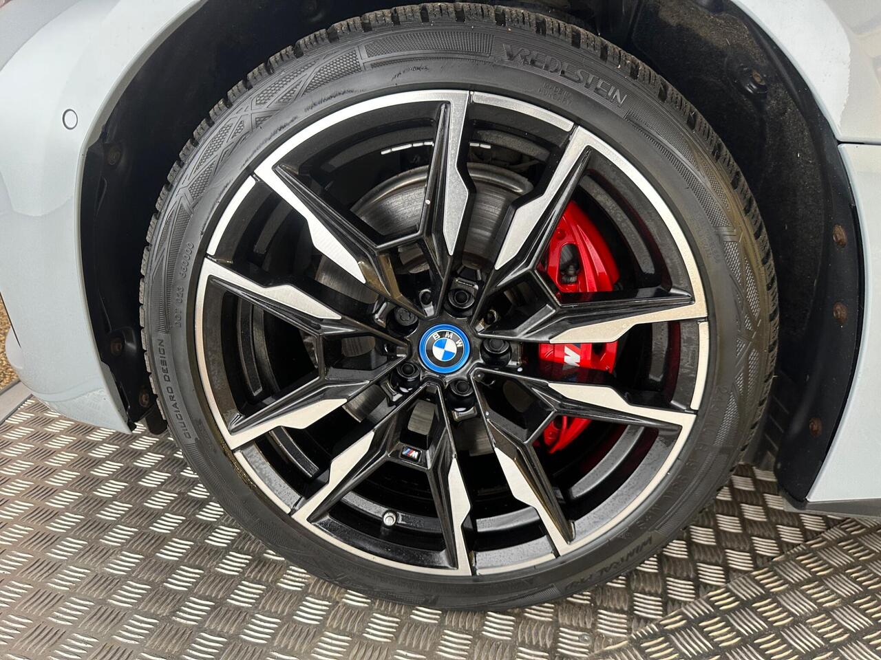 BMW i4 WT72DVW
