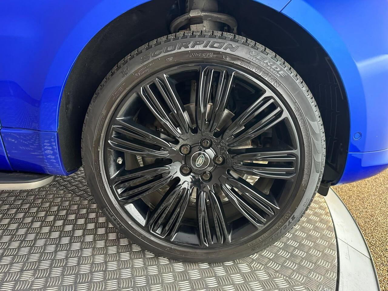 Land Rover Range Rover Sport DP18DXB