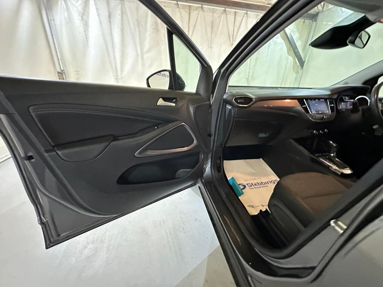 Vauxhall Crossland KM71XHO