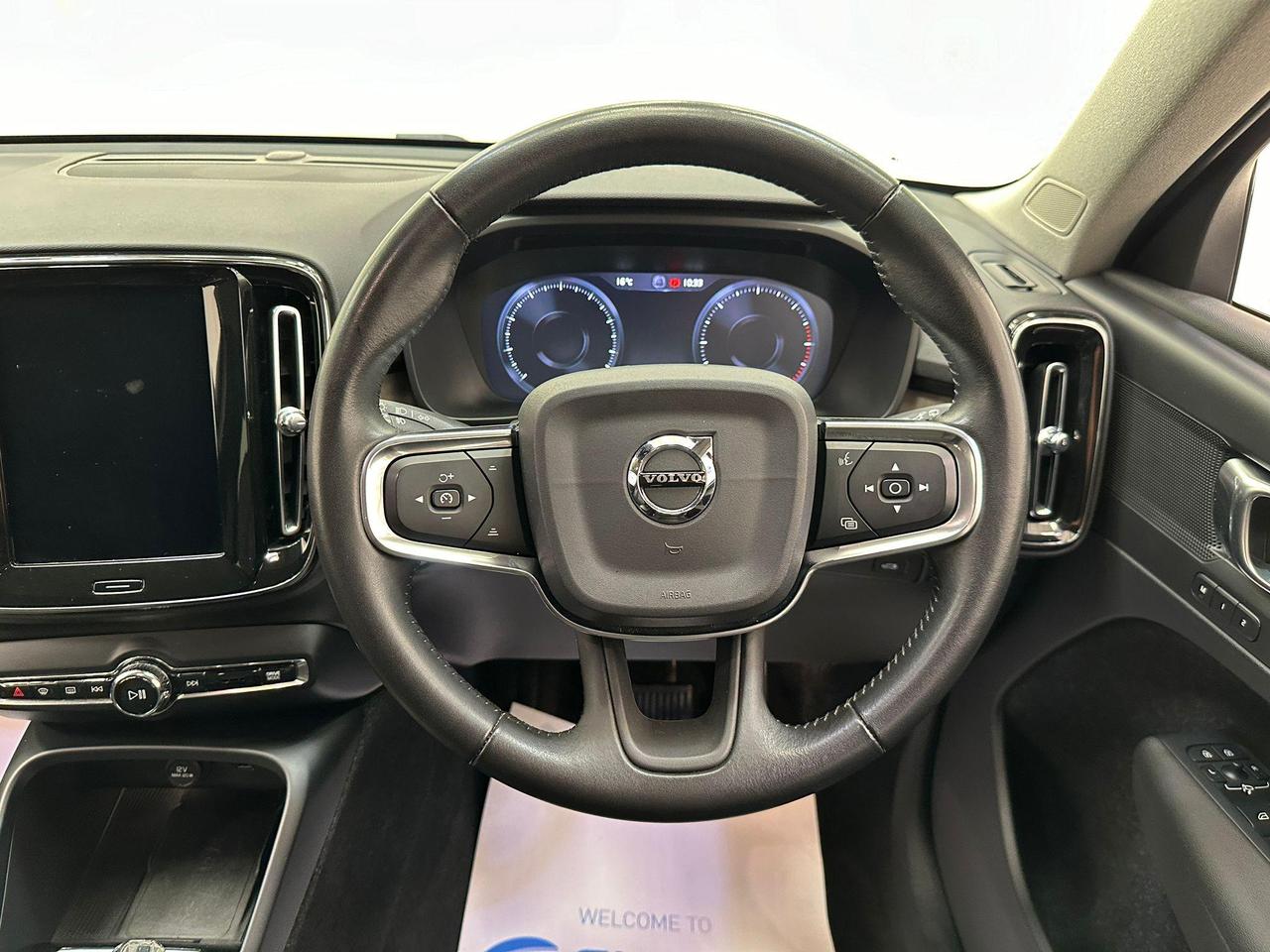 Volvo XC40 LR69DDF