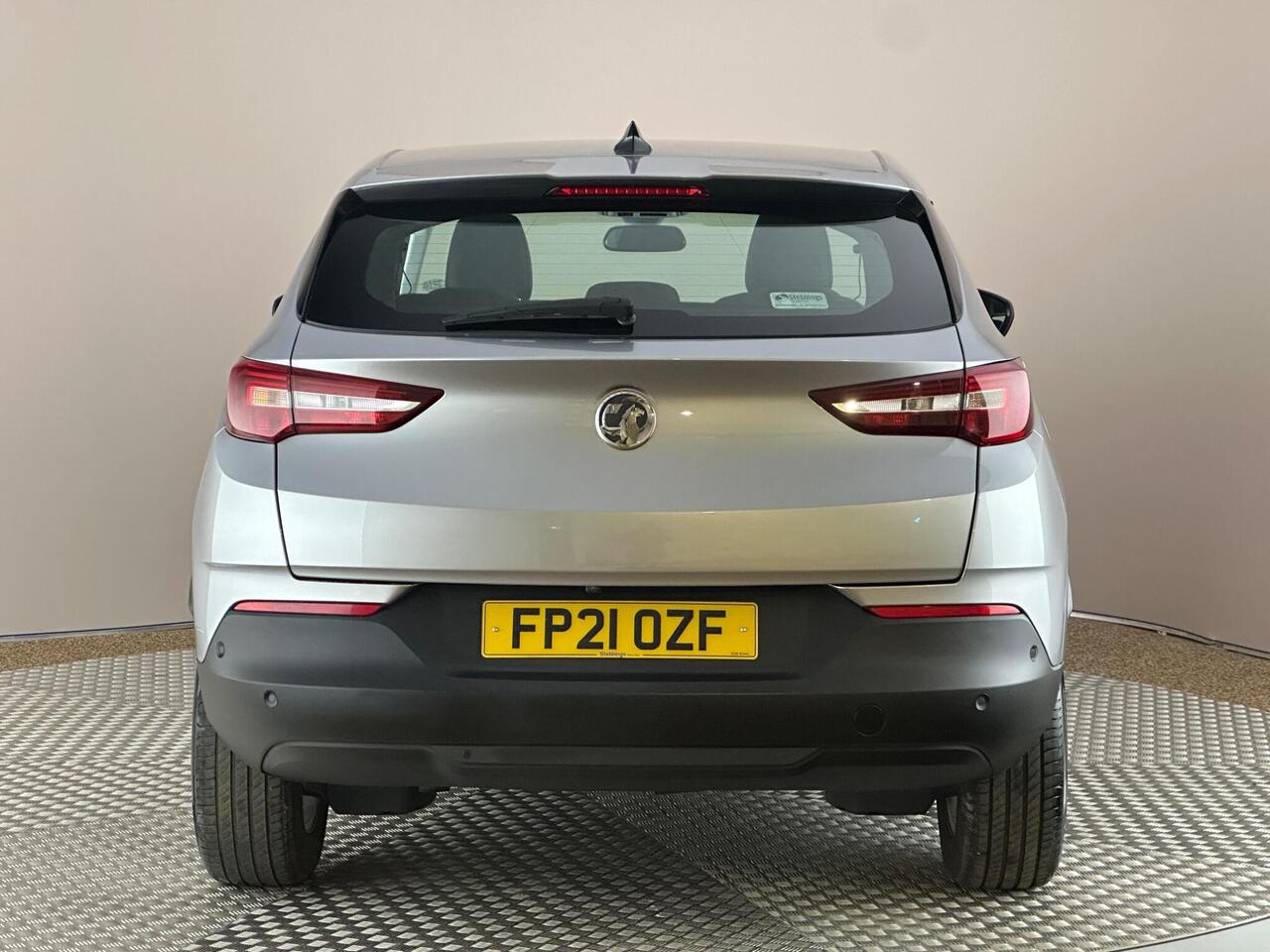 Vauxhall Grandland X FP21OZF
