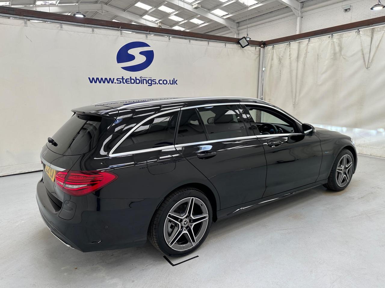 Mercedes-Benz C Class LL21YLW