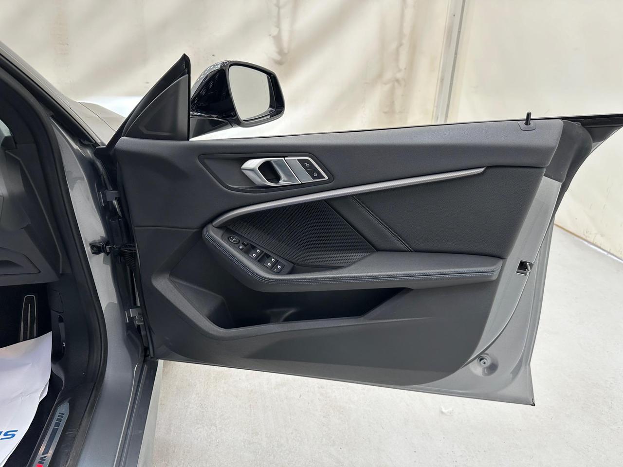 BMW 2 Series Gran Coupe AV22XER