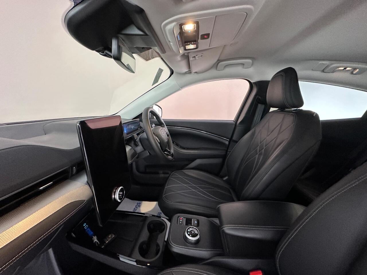 Ford Mustang Mach-E WF72XOD