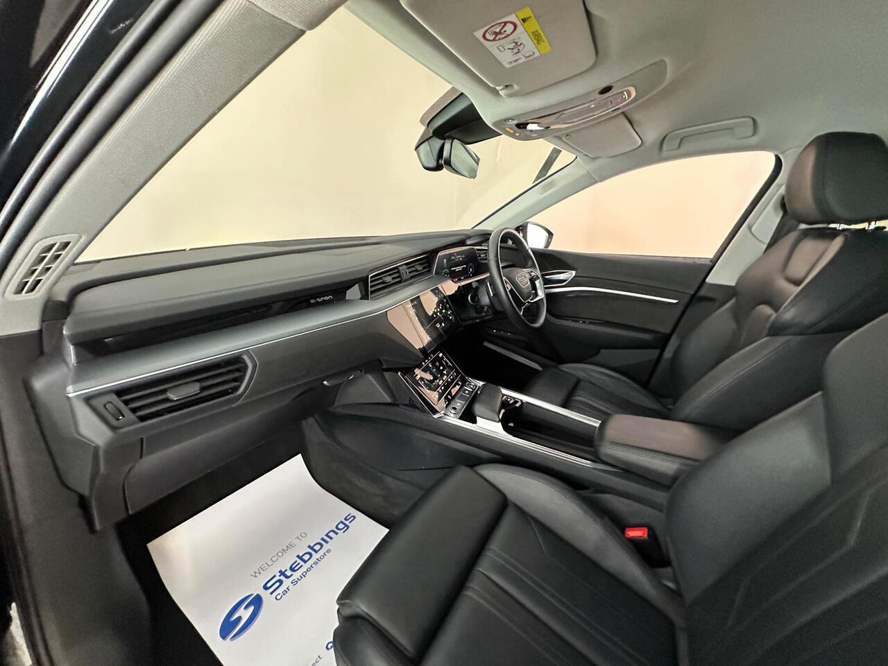 Audi e-tron RY21HHX