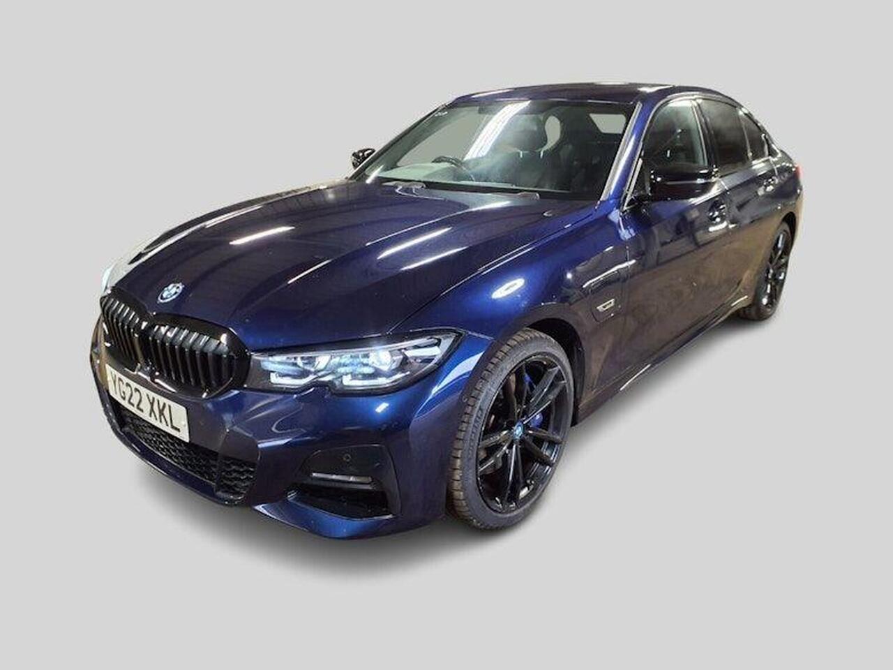 BMW 3 Series YG22XKL