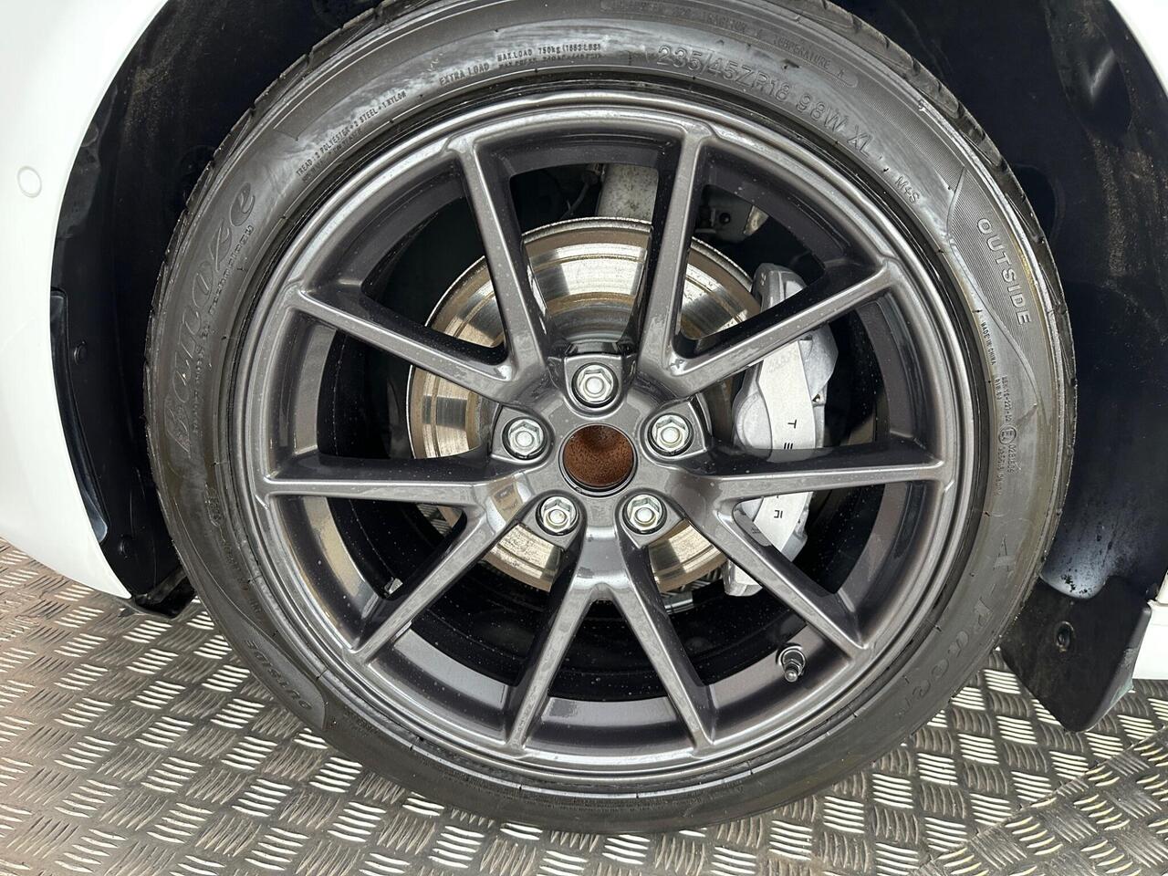 Tesla Model 3 AF72VLV