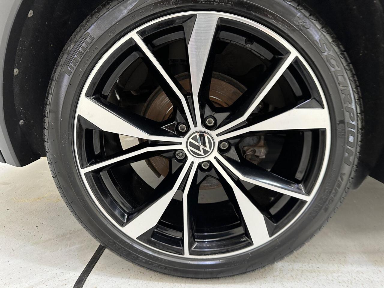 Volkswagen Tiguan VU21NWZ