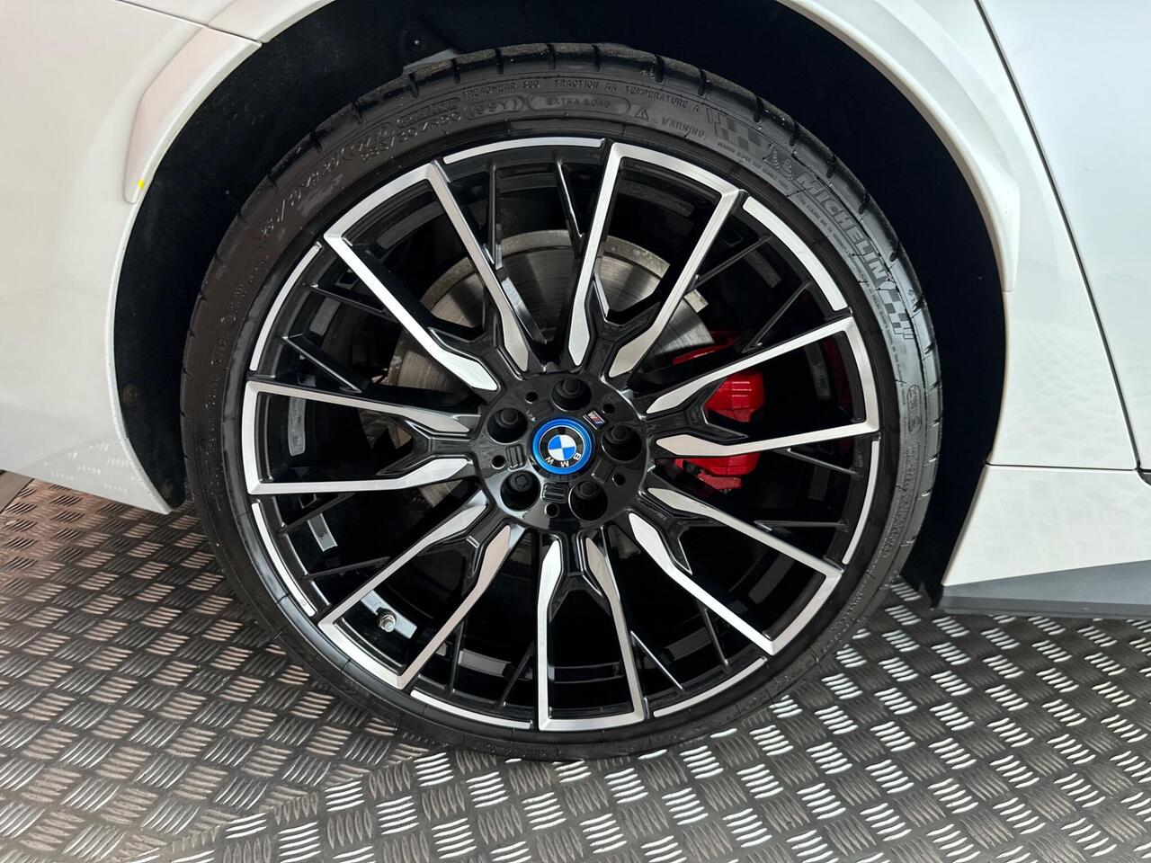 BMW i4 GV23JZR