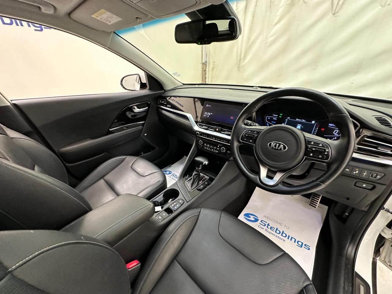 Kia Niro WN69JFA