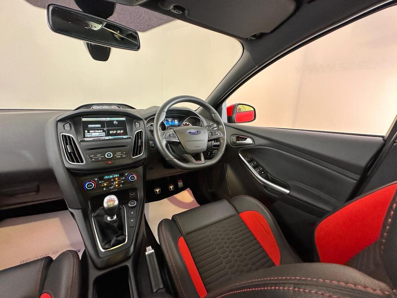 Ford Focus AD15AOM