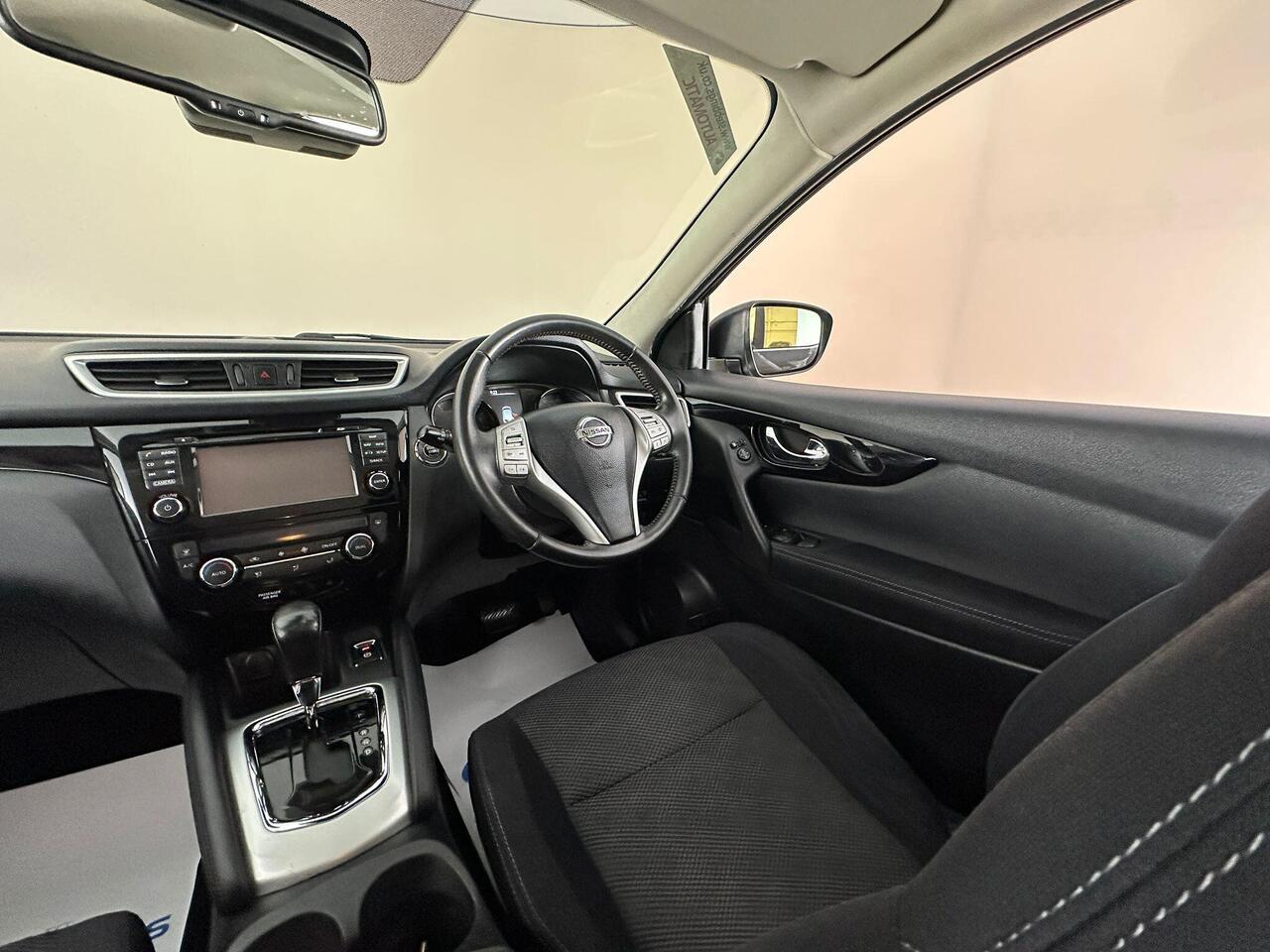 Nissan Qashqai FM66OOB