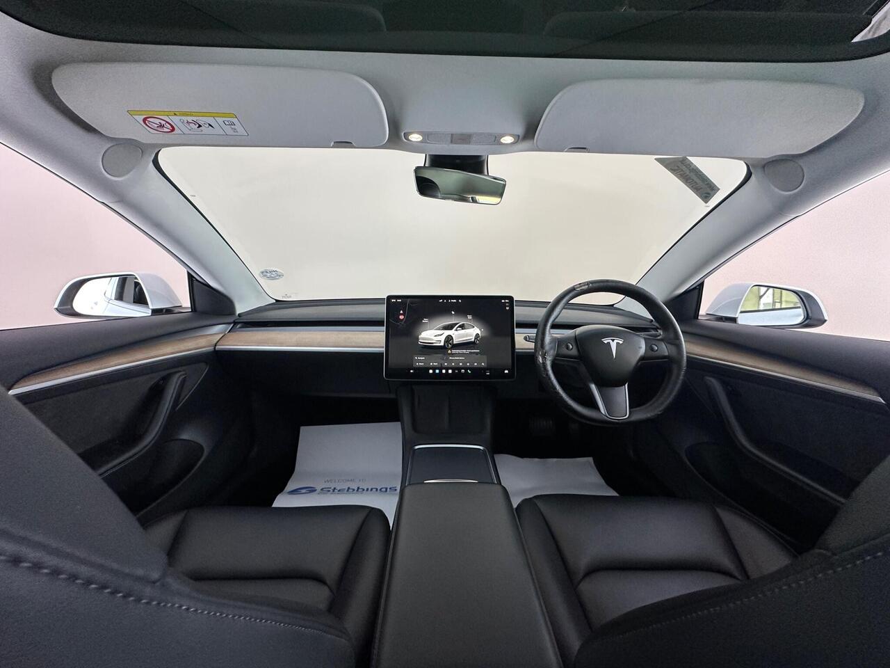 Tesla Model 3 AF72UXG